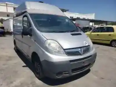 Veículo de Sucata opel vivaro m9r630. m9r780. m9r782. m9r786 do ano 2006 alimentado 