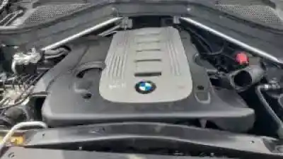 Veículo de Sucata bmw x5 (e70) m57d30o2.306d3.11000441285 do ano 2006 alimentado 