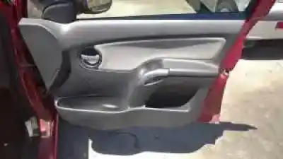 Veículo de Sucata citroen c3 8hy do ano 2002 alimentado 