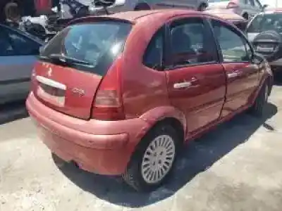 Veículo de Sucata citroen c3 8hy do ano 2002 alimentado 