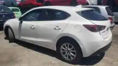 Veicolo di demolizione mazda 3 (bm/bn) sh01 dell'anno 2013 alimentato 