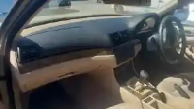 Vehicul casat bmw serie 3 touring (e46) m43b19 al anului 1999 alimentat 