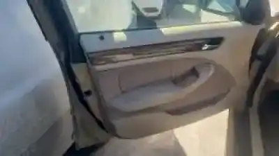 Vehicul casat bmw serie 3 touring (e46) m43b19 al anului 1999 alimentat 