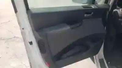 Vehicul casat peugeot 807 2.0 hdi cat (rhk / dw10uted4) al anului 2006 alimentat 