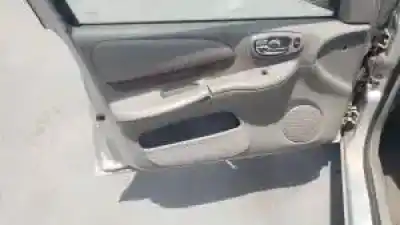 Véhicule à la ferraille chrysler neon (pl) ecb de l'année 1999 alimenté 