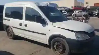 Veículo de Sucata opel combo z17dth do ano 2004 alimentado 
