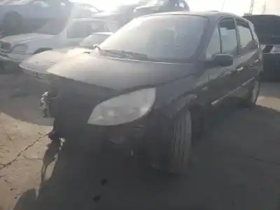 Scrapping Vehicle renault scénic ii (jm0/1_) 2.0 (jm05, jm0u, jm1n, jm1u, jm2v) of the year 2003 powered 
