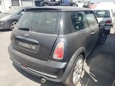 Здавання транспортного засобу mini mini (r50,r53) w10b16o0 року 2001 потужний 