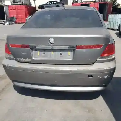 Scrapping Vehicle bmw serie 7 (e65/e66) n62b44a of the year 2001 powered 