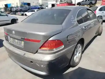 Scrapping Vehicle bmw serie 7 (e65/e66) n62b44a of the year 2001 powered 