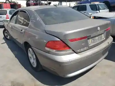 Scrapping Vehicle bmw serie 7 (e65/e66) n62b44a of the year 2001 powered 