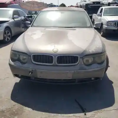 Scrapping Vehicle bmw serie 7 (e65/e66) n62b44a of the year 2001 powered 