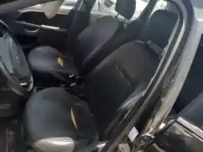 Veículo de Sucata ford fiesta (cbk) f6ja.f6jb do ano 2002 alimentado 