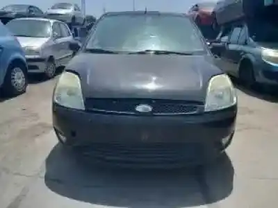 Veículo de Sucata ford fiesta (cbk) f6ja.f6jb do ano 2002 alimentado 