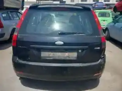 Veículo de Sucata ford fiesta (cbk) f6ja.f6jb do ano 2002 alimentado 
