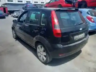 Veículo de Sucata ford fiesta (cbk) f6ja.f6jb do ano 2002 alimentado 