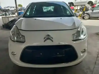 Veicolo di demolizione citroen c3 8hzdv4td.8hrdv4c.8hz.8hr.8h01 dell'anno 2011 alimentato 