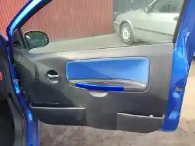 Veículo de Sucata citroen c2 (jm_) 1.6 do ano 2003 alimentado 