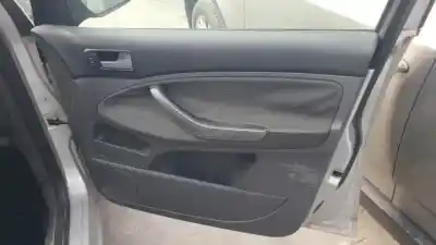 Здавання транспортного засобу ford c-max (cb3) hhda.hhdb.gpda року 2008 потужний 