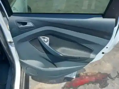 Здавання транспортного засобу ford c-max m1je.m1da року 2012 потужний 