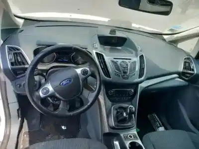 Здавання транспортного засобу ford c-max m1je.m1da року 2012 потужний 