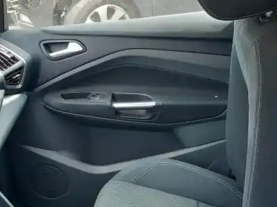 Здавання транспортного засобу ford c-max m1je.m1da року 2012 потужний 