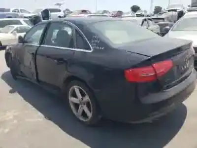 Veículo de Sucata audi a4 berlina (b8) cjca do ano 2012 alimentado 