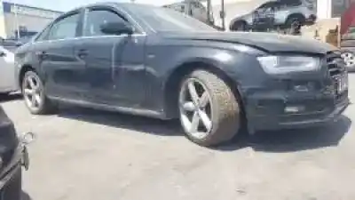 Veículo de Sucata audi a4 berlina (b8) cjca do ano 2012 alimentado 