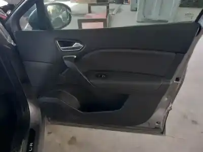 Здавання транспортного засобу renault captur ii h4d450 року 2019 потужний 