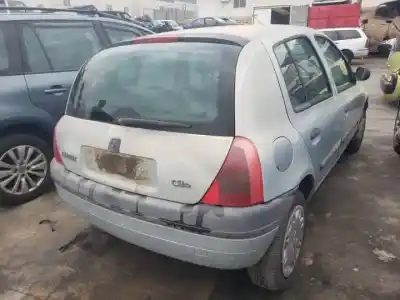 Veicolo di demolizione renault clio ii fase i (b/cbo) d7f720.d7fd7 dell'anno 1999 alimentato 