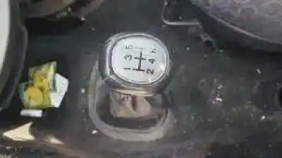 Veículo de Sucata ford ka (ccq) a9a do ano 2003 alimentado 