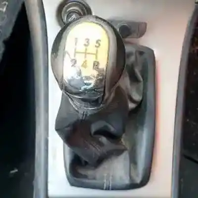 Scrapping Vehicle toyota corolla (e12) 1cdftv of the year 2003 powered 