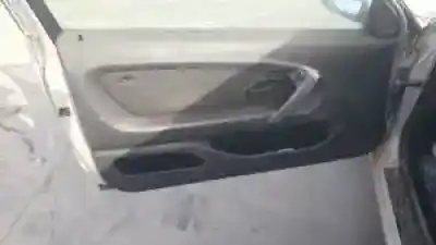 Veicolo di demolizione bmw serie 3 compact (e46) 204d4 dell'anno 2001 alimentato 