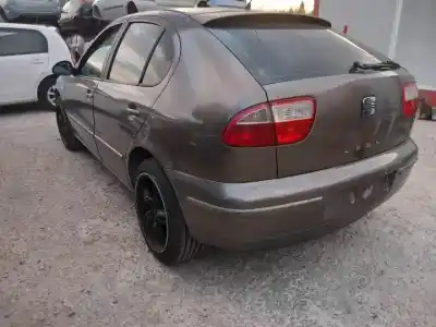 Scrapping Vehicle seat leon (1m1) d-alh of the year 2002 powered 