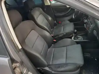Scrapping Vehicle seat leon (1m1) d-alh of the year 2002 powered 