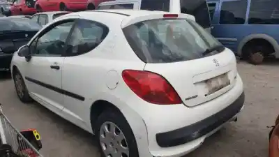 Veicolo di demolizione peugeot 207 d-8hz dell'anno 2006 alimentato 