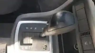 Veicolo di demolizione ford focus berlina (cap) hwda.hwdb.shda.shdc.shdb dell'anno 2004 alimentato 