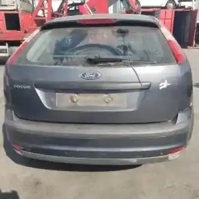 Veicolo di demolizione ford focus berlina (cap) hwda.hwdb.shda.shdc.shdb dell'anno 2004 alimentato 