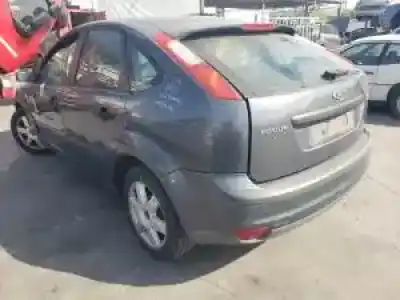 Veicolo di demolizione ford focus berlina (cap) hwda.hwdb.shda.shdc.shdb dell'anno 2004 alimentato 