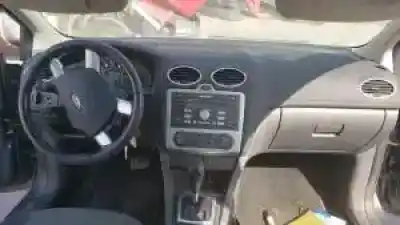 Veicolo di demolizione ford focus berlina (cap) hwda.hwdb.shda.shdc.shdb dell'anno 2004 alimentato 