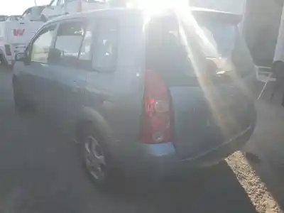 Здавання транспортного засобу mazda premacy (cp) fs7e.fs7g року 2002 потужний 