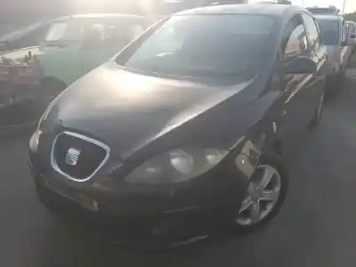 Veicolo di demolizione SEAT ALTEA (5P1)  dell'anno 2004 alimentato 