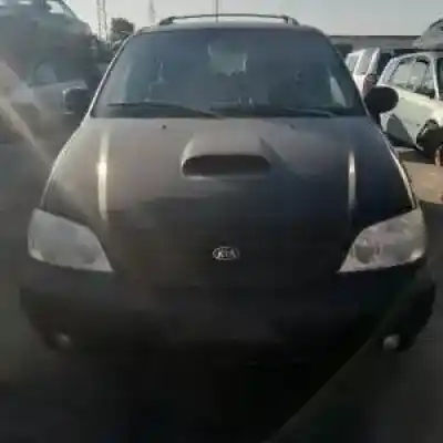 Veicolo di demolizione kia carnival ii j3 dell'anno 2001 alimentato 