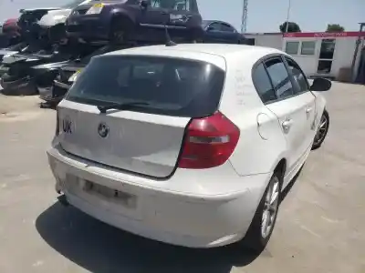Veicolo di demolizione bmw serie 1 berlina (e81/e87) m47d20. n47d20a dell'anno 2007 alimentato 