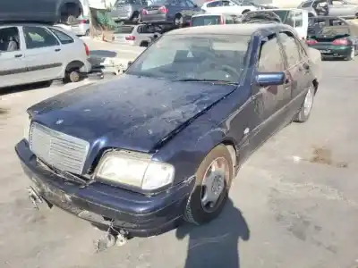Veicolo di demolizione MERCEDES-BENZ CLASE C (W202) BERLINA  dell'anno 1997 alimentato 