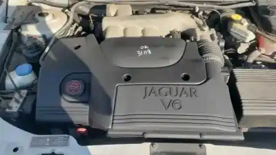 Hurda Aracı jaguar x-type i (x400) 2.5 v6 a las 4 ruedas yılın 2001 güçlü 