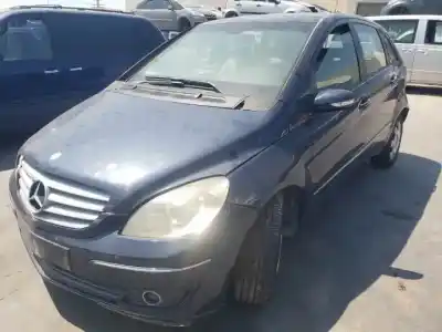 Sloopvoertuig MERCEDES-BENZ CLASE B (W245)  van het jaar 2005 aangedreven 