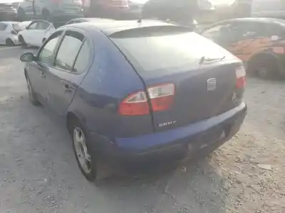 Здавання транспортного засобу seat leon (1m1) d-asv року 2002 потужний 