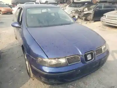 Здавання транспортного засобу seat leon (1m1) d-asv року 2002 потужний 