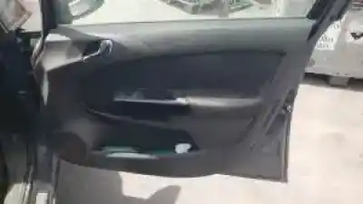 Veicolo di demolizione opel corsa d a14xer dell'anno 2010 alimentato 